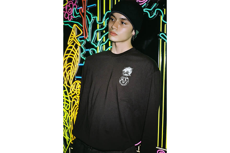 REMIX 22 AW World LS Tee (2)