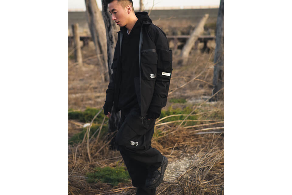 idealism 22 AW Cyber Pants (1)