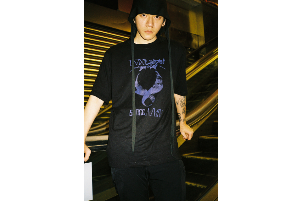 REMIX 23 SS Monotype Tee (3)