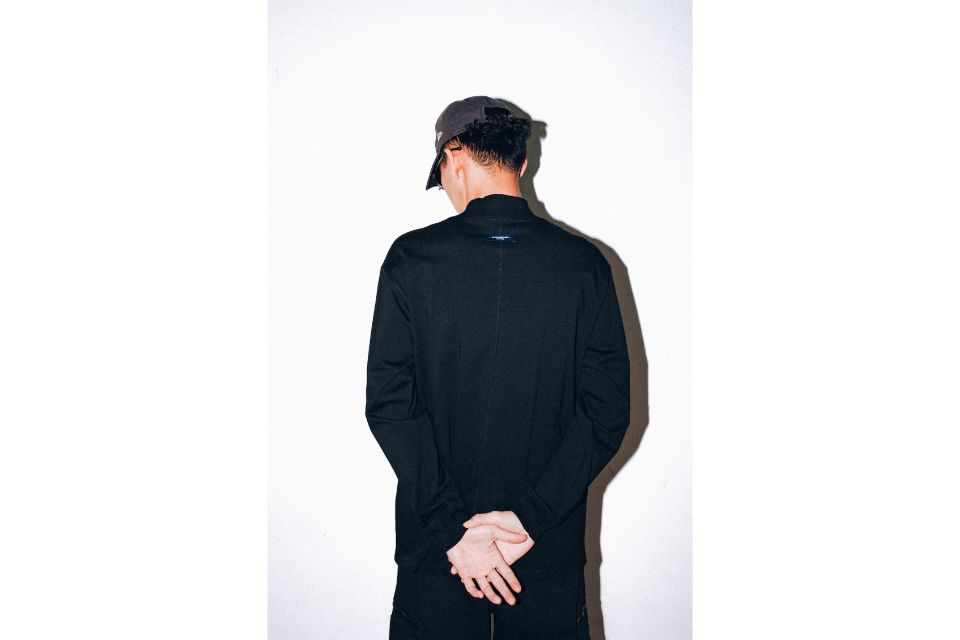 CentralPark.4PM 23 FW Mock Neck LS Tee (2)