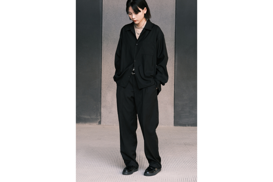 Nurari 23 AW 23- Civ. Simple Lshirt (1)