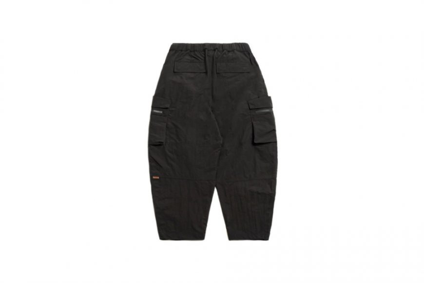 PERSEVERE 23 AW Water-Repellent Nylon Cargo Pants (37)