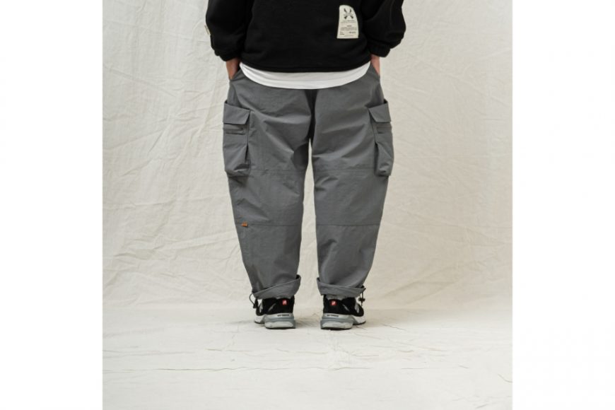 PERSEVERE 23 AW Water-Repellent Nylon Cargo Pants (4)