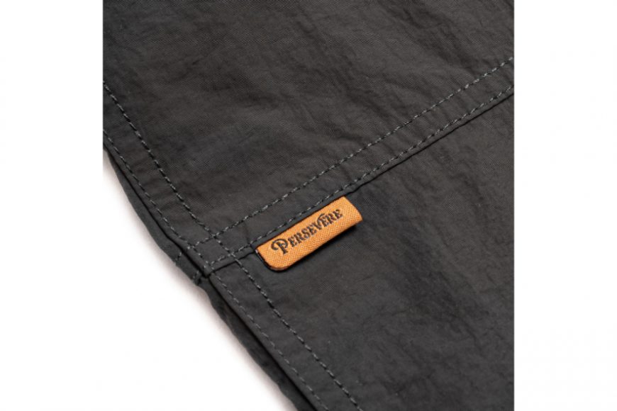 PERSEVERE 23 AW Water-Repellent Nylon Cargo Pants (41)