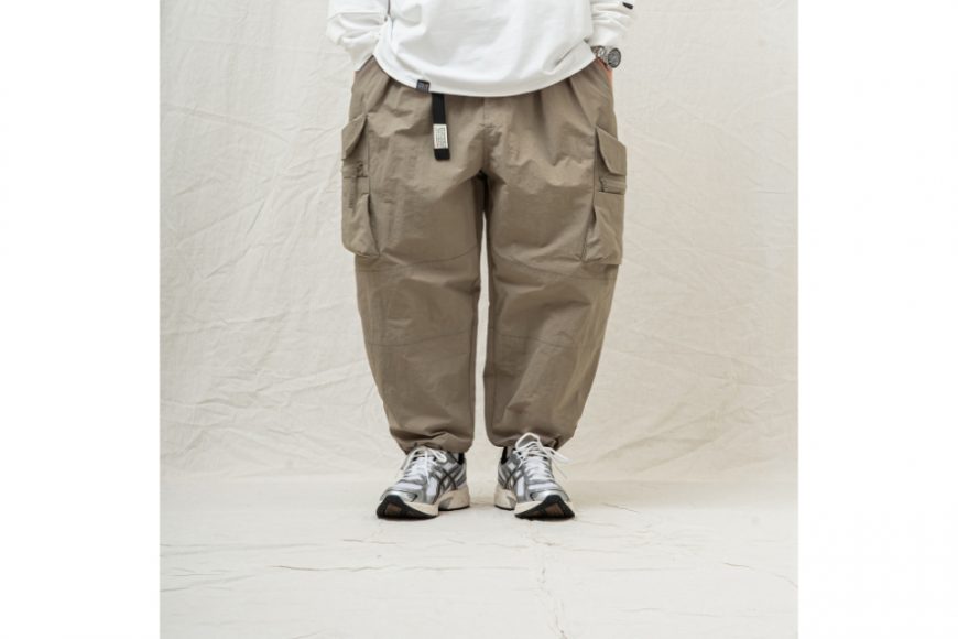 PERSEVERE 23 AW Water-Repellent Nylon Cargo Pants (7)