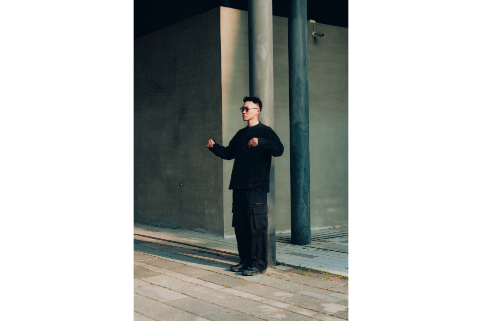 CentralPark.4PM 23 FW New Stand Cargo Pants (1)