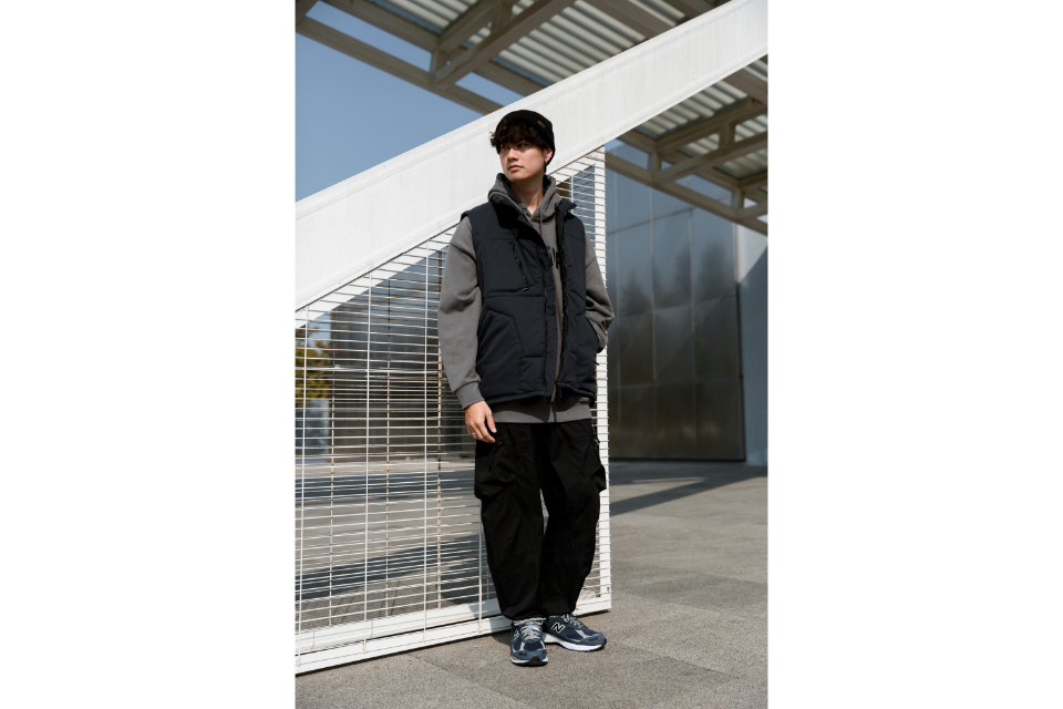 MANIA 23 AW Water-Repellent Down Vest (1)
