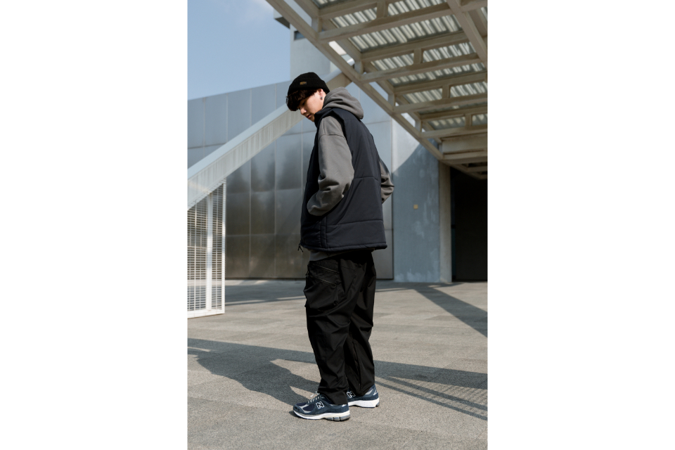 MANIA 23 AW Water-Repellent Down Vest (2)