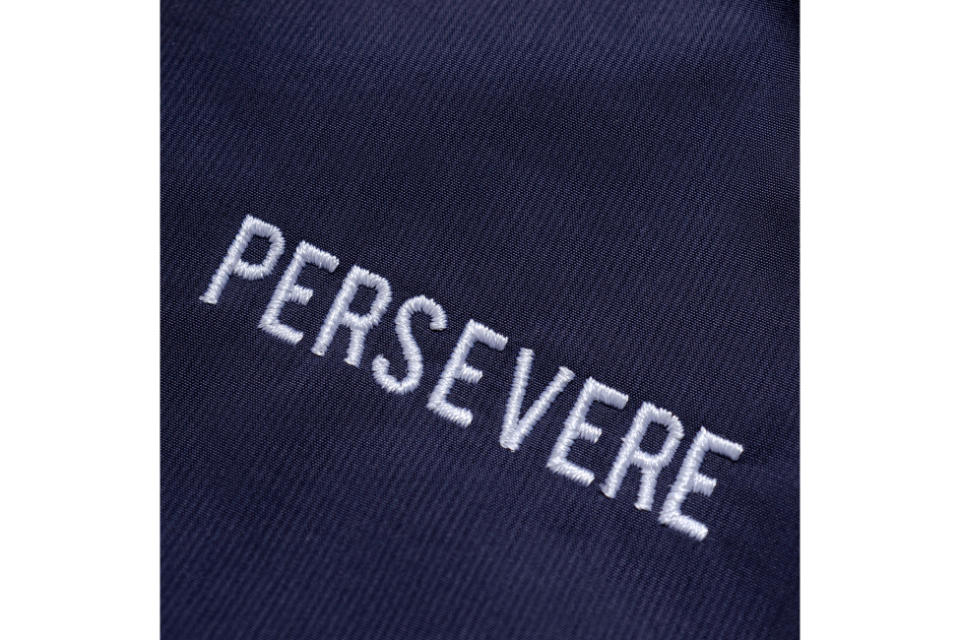 PERSEVERE 23 AW Laminating Water-Repellent Nylon Anorak (24)