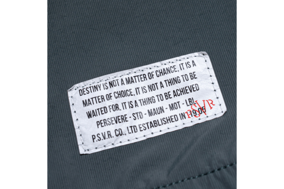 PERSEVERE 23 AW Laminating Water-Repellent Nylon Anorak (26)