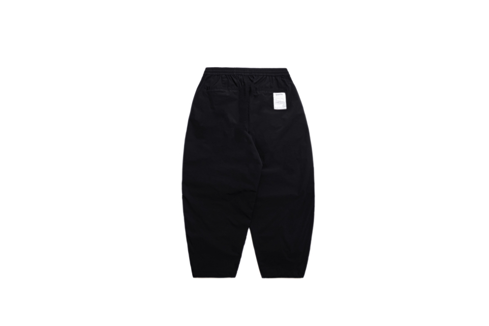 PERSEVERE 23 AW Laminating Water-Repellent Nylon Parachute Pants (11)