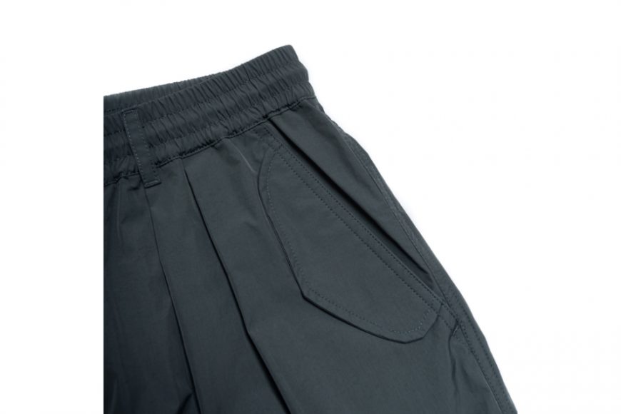 PERSEVERE 23 AW Laminating Water-Repellent Nylon Parachute Pants (25)