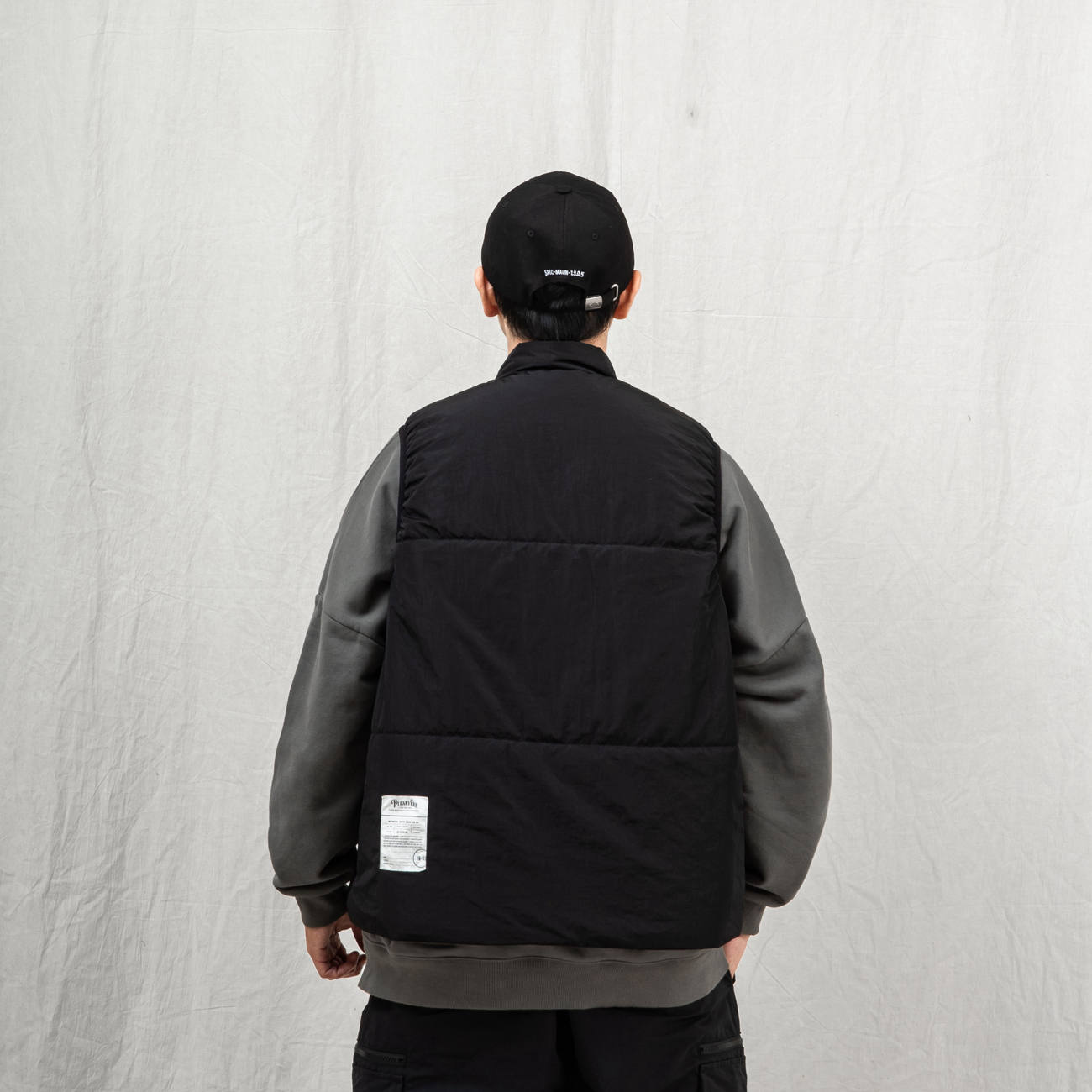 PERSEVERE 23 AW Water-Repellent Padded Gilet (4)
