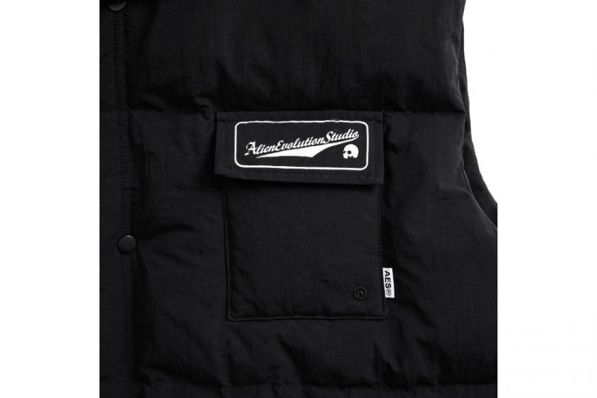 AES 23 AW Logo Printed Zip-Up Padder Puffer Vest (6)