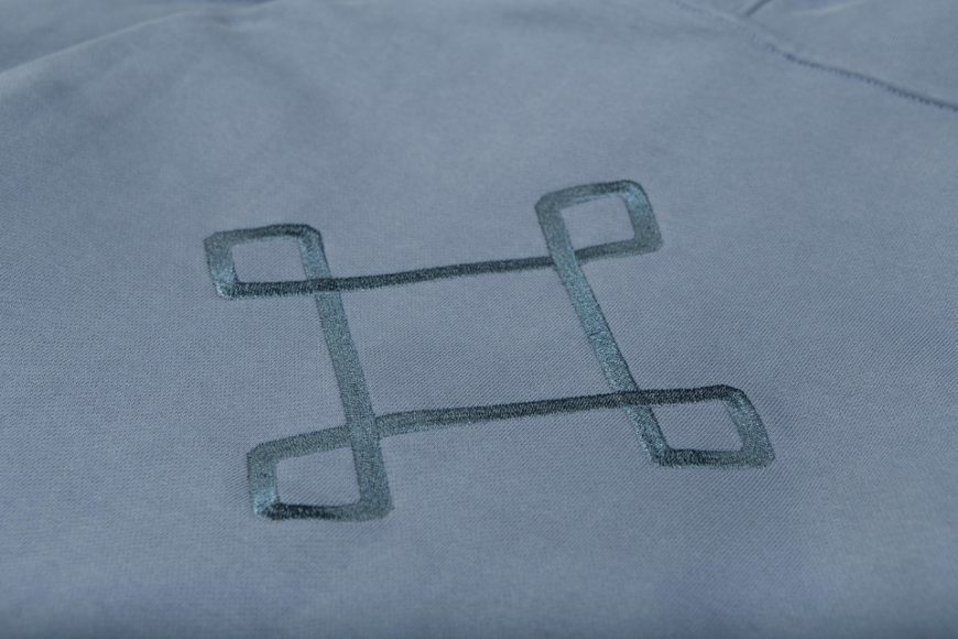 Nurari 23 AW 23- Em. Kamon logo hoodie (18)
