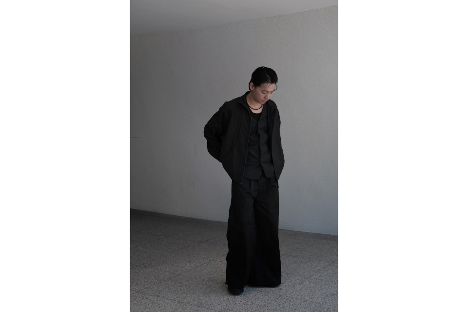 Nurari 23 AW 23- Em. Limitless crop M51 (2)
