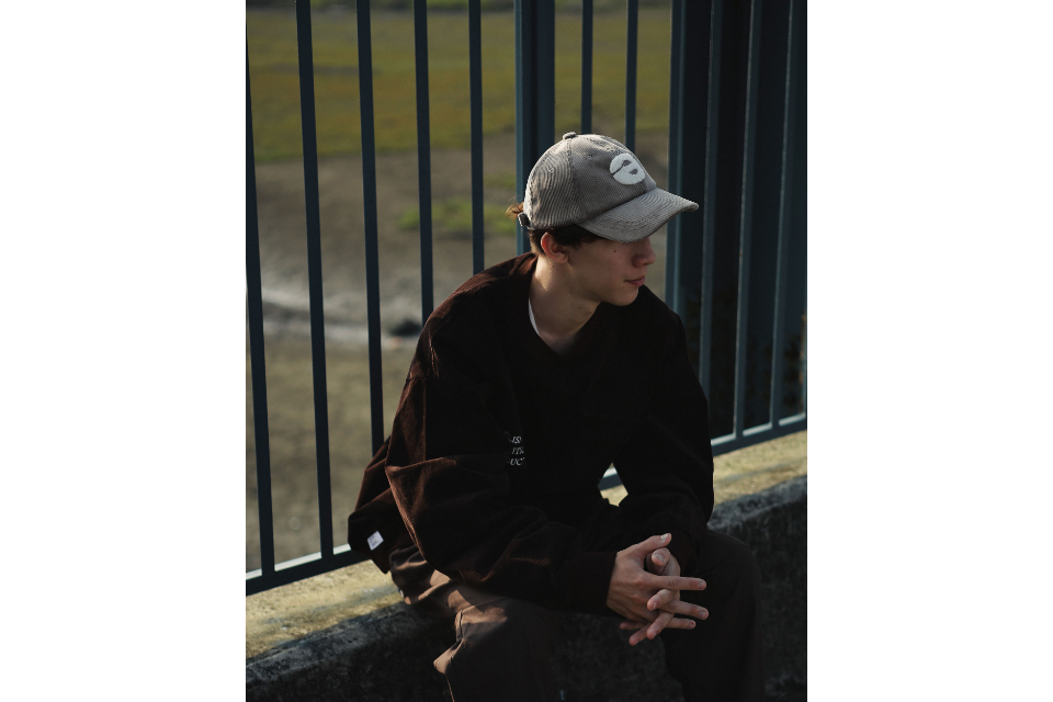 idealism 23 AW Corduroy Crewneck (7)