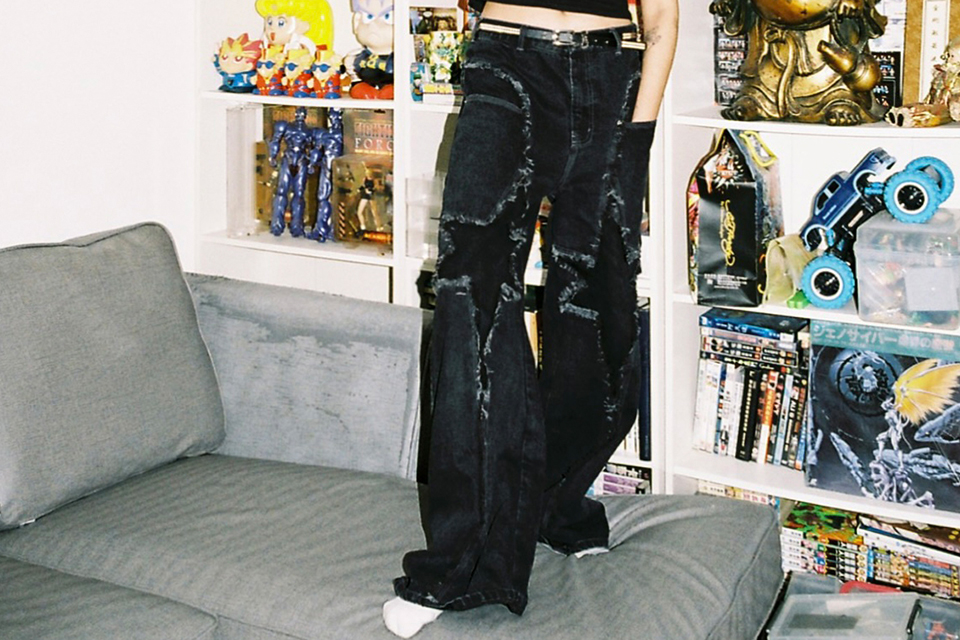 REMIX 23 AW Star Cut Jeans (1)