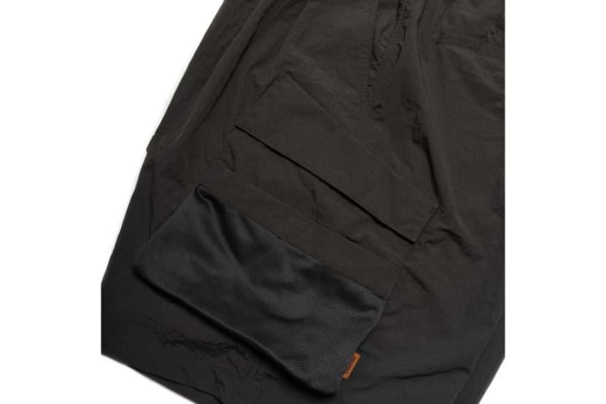 PERSEVERE 24 SS Water-Repellent Nylon Cargo Shorts (42)