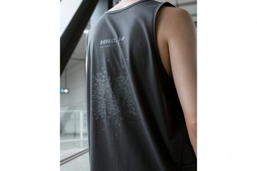 MANIA 24 SS Water-Resistant Utility Tank Top (9)