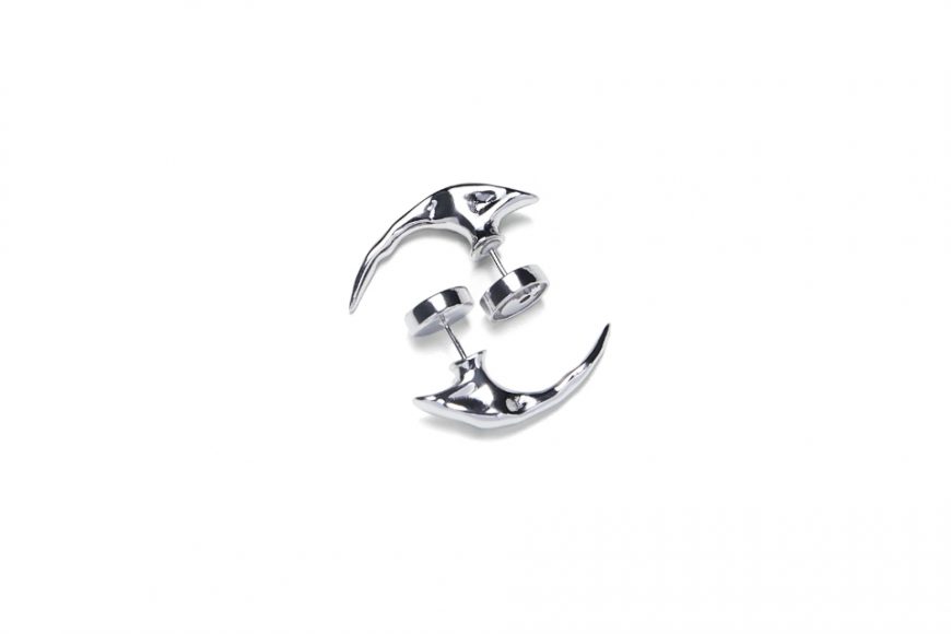 AES x Fe3c 24 SS BONE SICKLE EARRING (一對） (2)