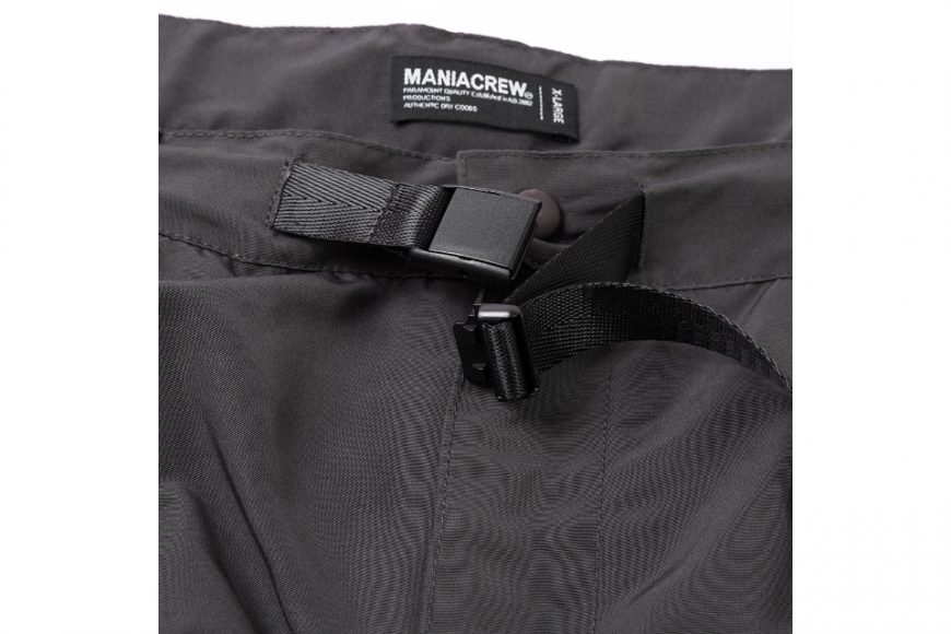 MANIA 24 SS Armor Layered 3D Pocket Shorts (3)