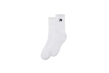 AES 24 SS Embroidered Skull Logo Textured Socks (1)