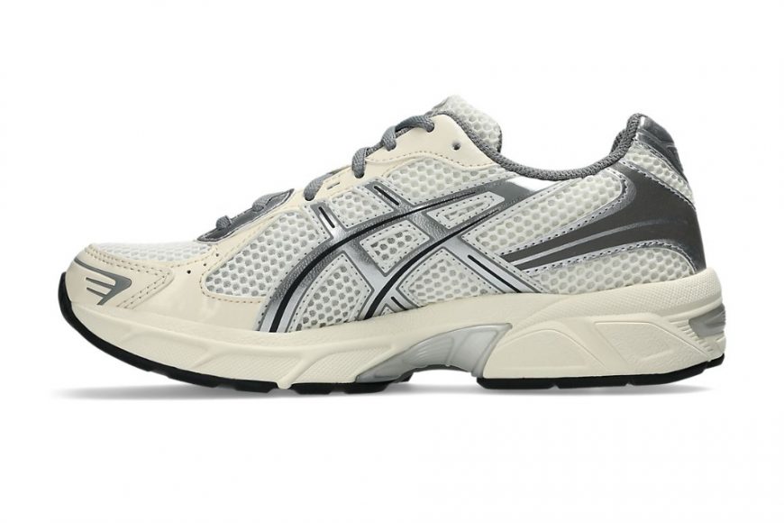 ASICS 24 AW GEL-1130 1202A164-116 (3)