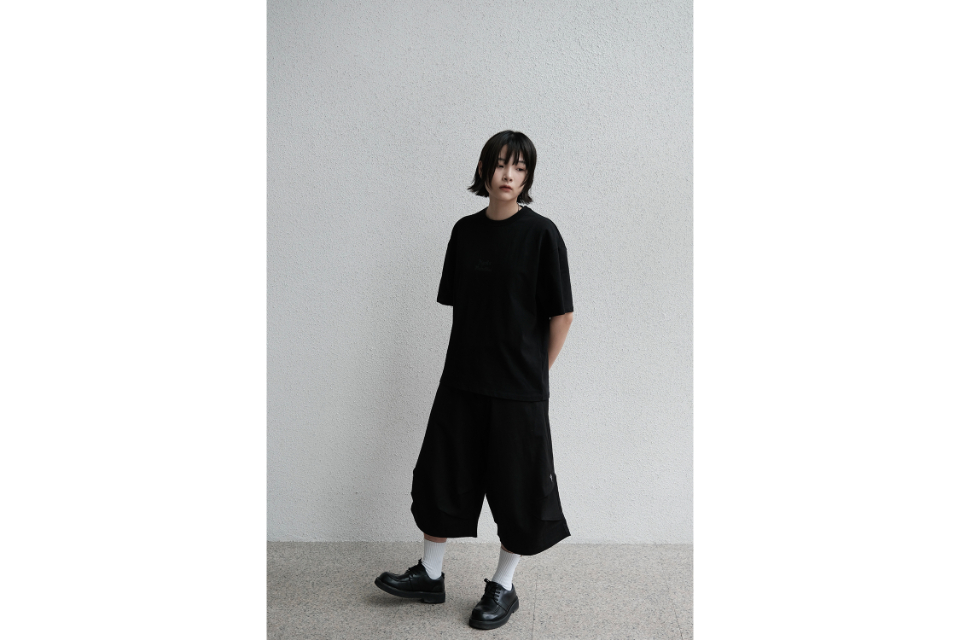NURARI 24 SS 24+ Em. ST.OVS capri pant (1)
