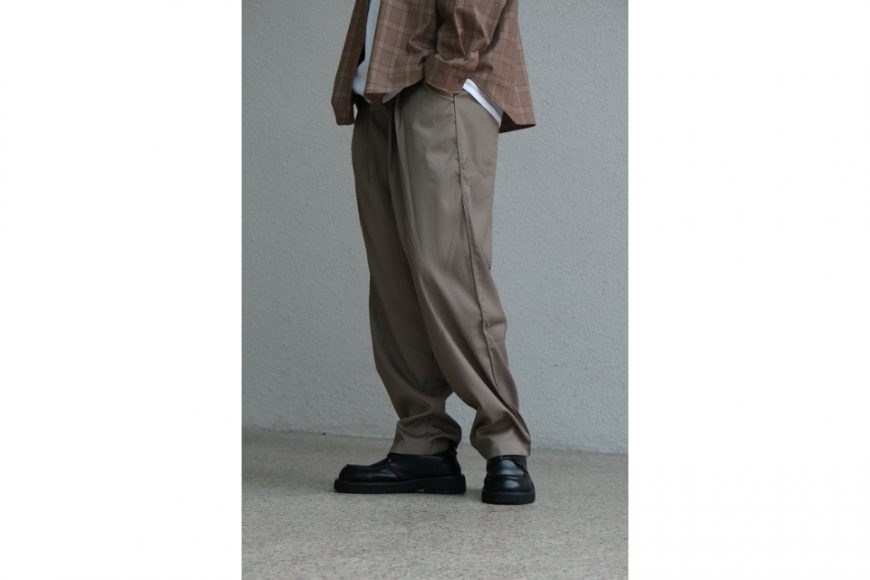 NURARI 24 AW 24- Civ. Classic piping slacks (14)