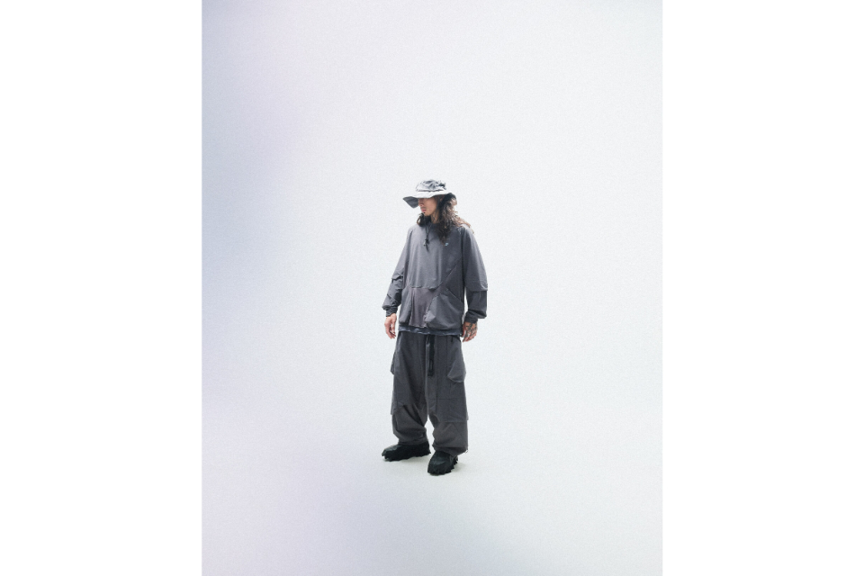 OCTO GAMBOL 24 AW Linear Vertical Sukkiri Pants (4)