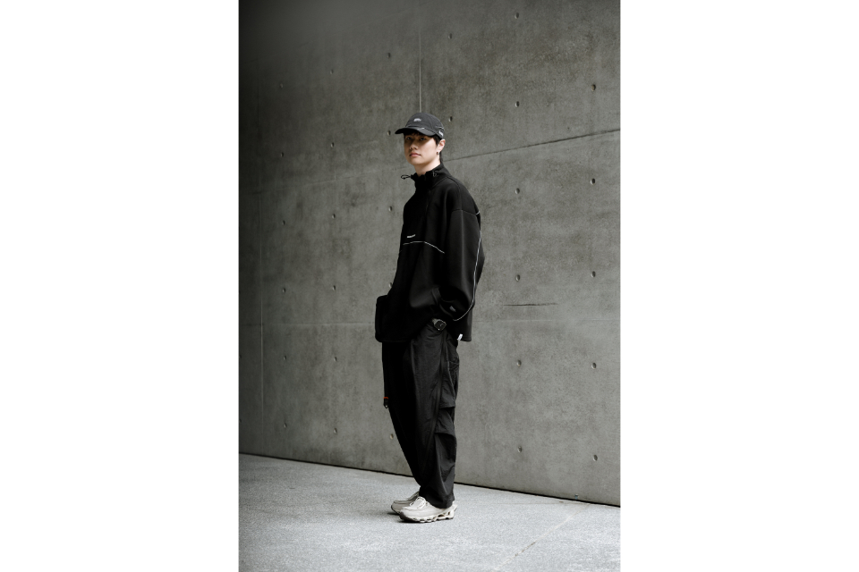 MANIA 24 AW Piping Smock Sweatshirt (1)