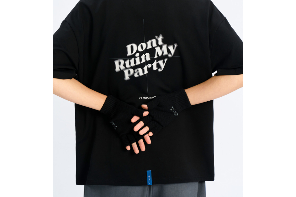 MELSIGN x FLOMMARKET x Fake Sober 24 AW Don’t Ruin My Party Fingerless Gloves (3)