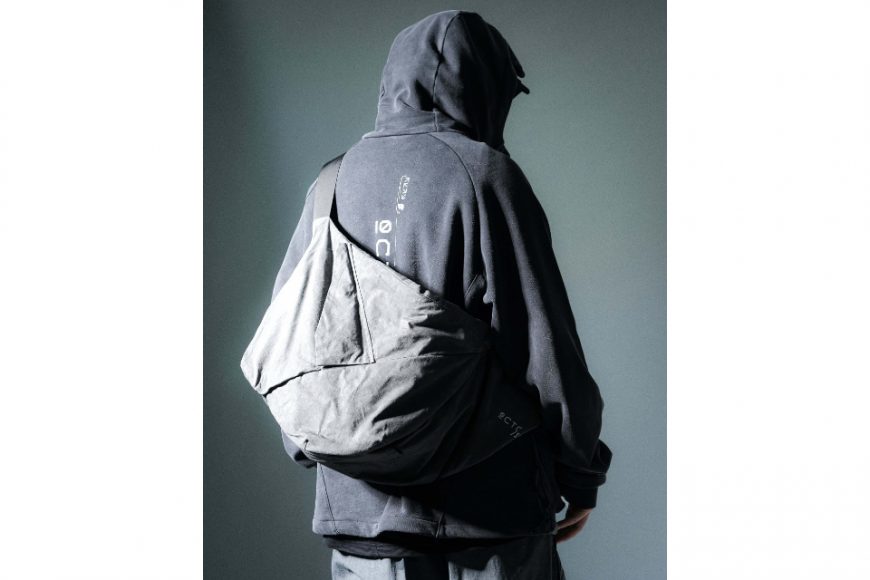 OCTO x IONISM 24 AW Ream Expandable Bag (2)