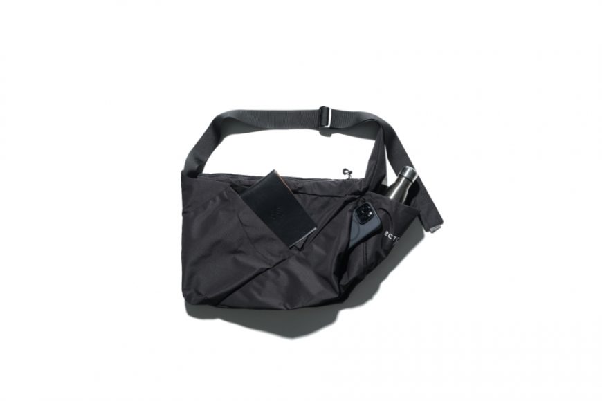 OCTO x IONISM 24 AW Ream Expandable Bag (7)