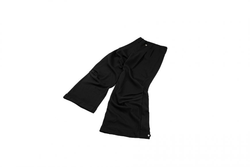 NURARI 24 AW 24- Em. Viscose baggy pant (9)