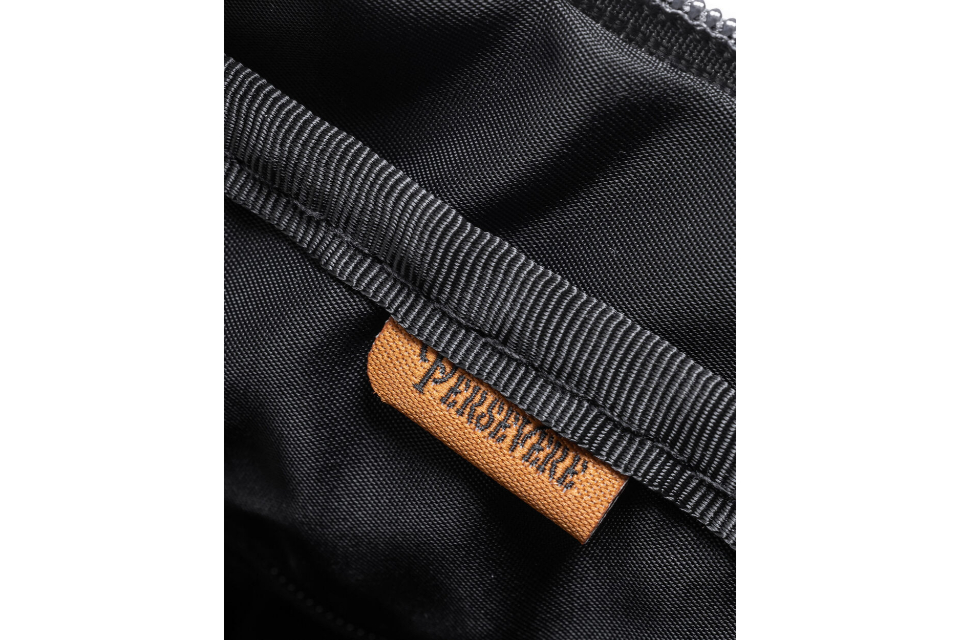PERSEVERE 24 AW Water-Repellent Padded Crossbody Bag (30)
