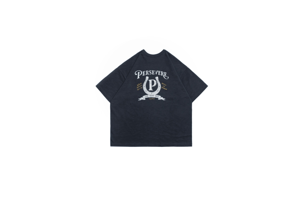 Hand-Drawn Horseshoe Graphic T-Shirt (13)