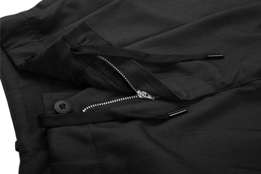 Nurari 25+ Civ. Minimalist suit shorts (10)