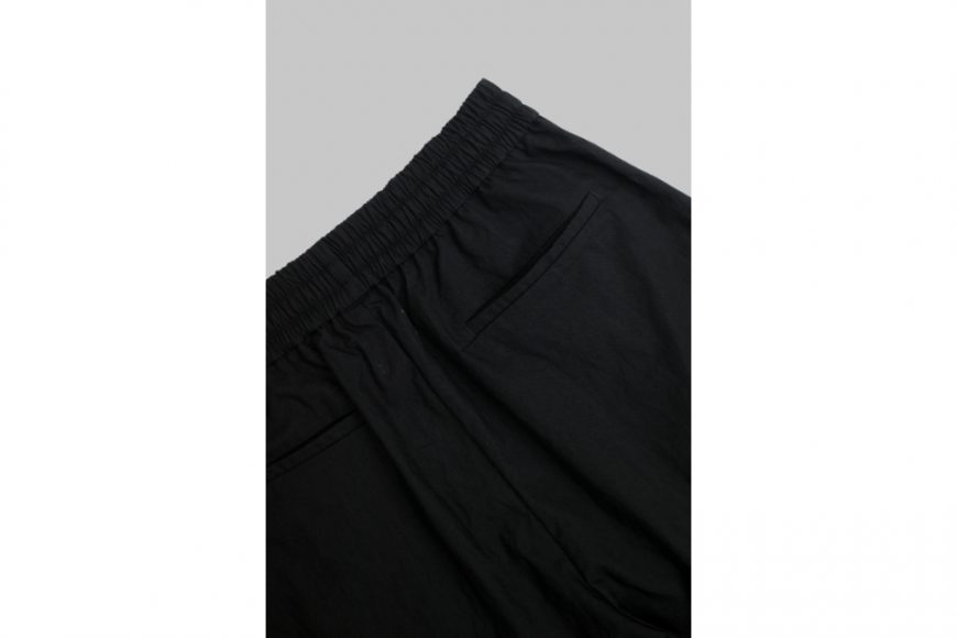 Cropped Shorts (3)