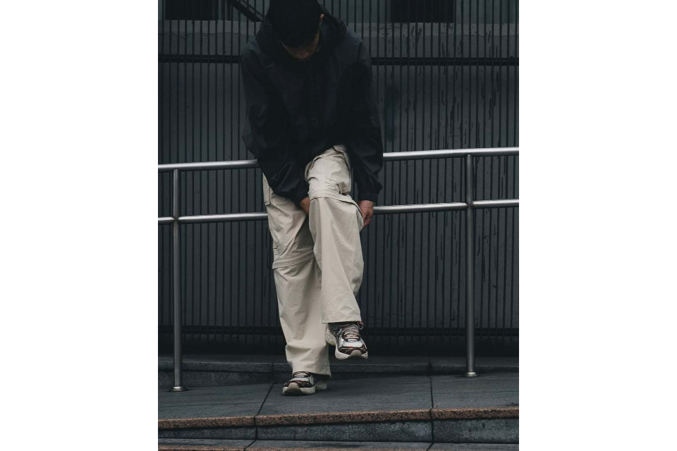 Detachable C-Pants (1)