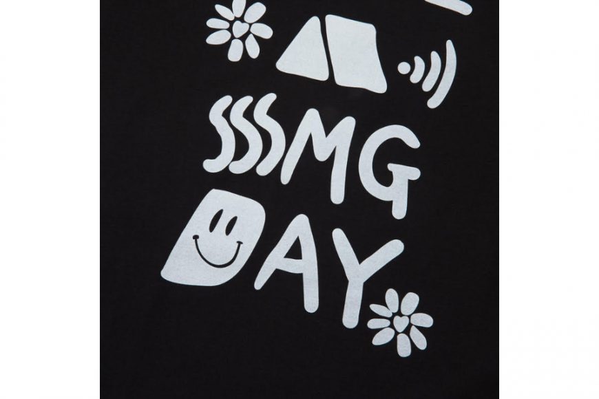 Graphic Tee (18)