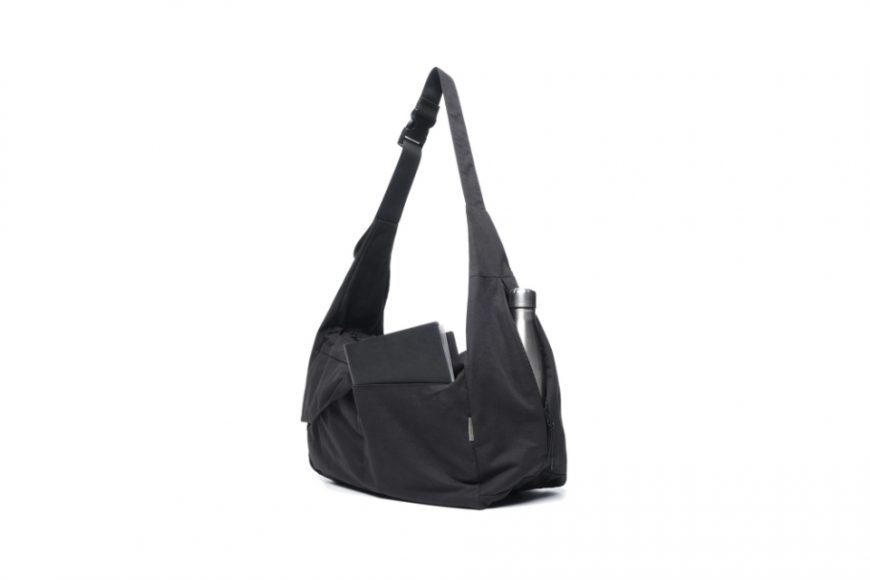 Offset Crossbag (2)