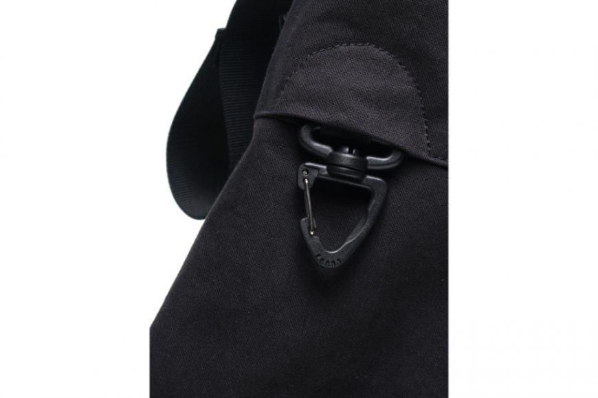 Offset Crossbag (4)