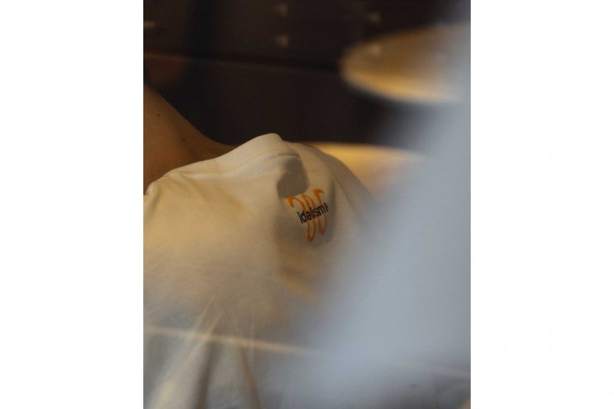 WHALe Hotdog Tee (6)