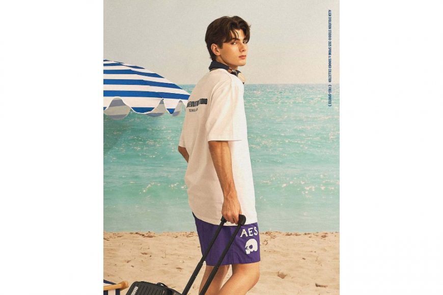 Water-Repellent Board Shorts (9)