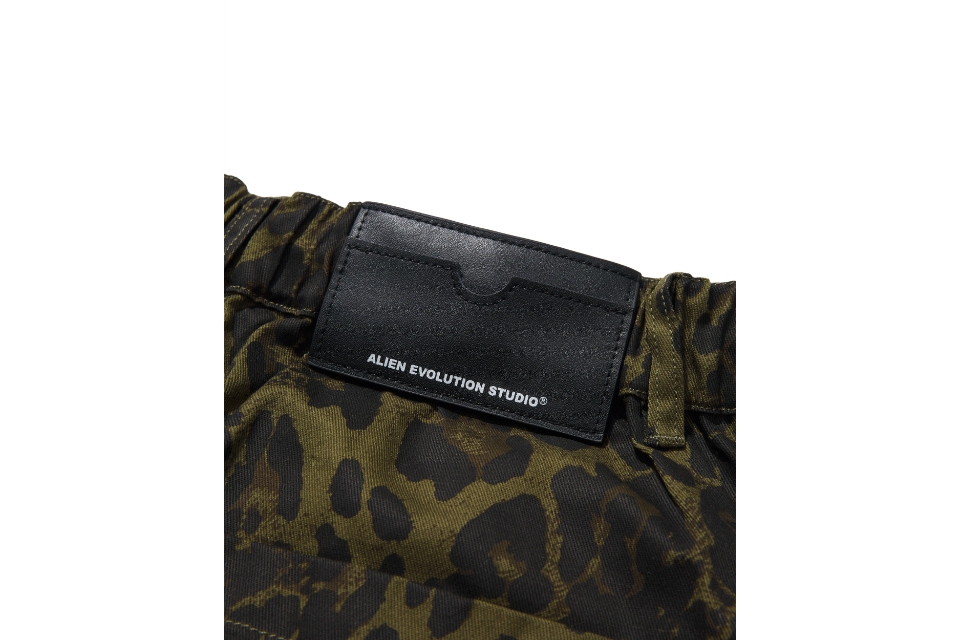 AES Leopard Camo Twill Shorts (7)