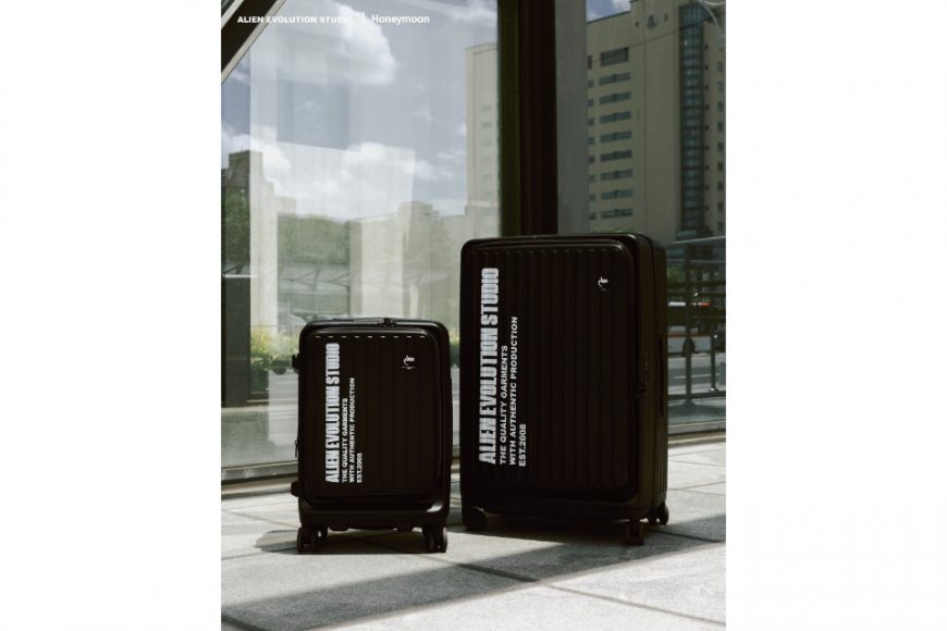 AES x HONEYMOON Multifunctional Travel Suitcase (09)
