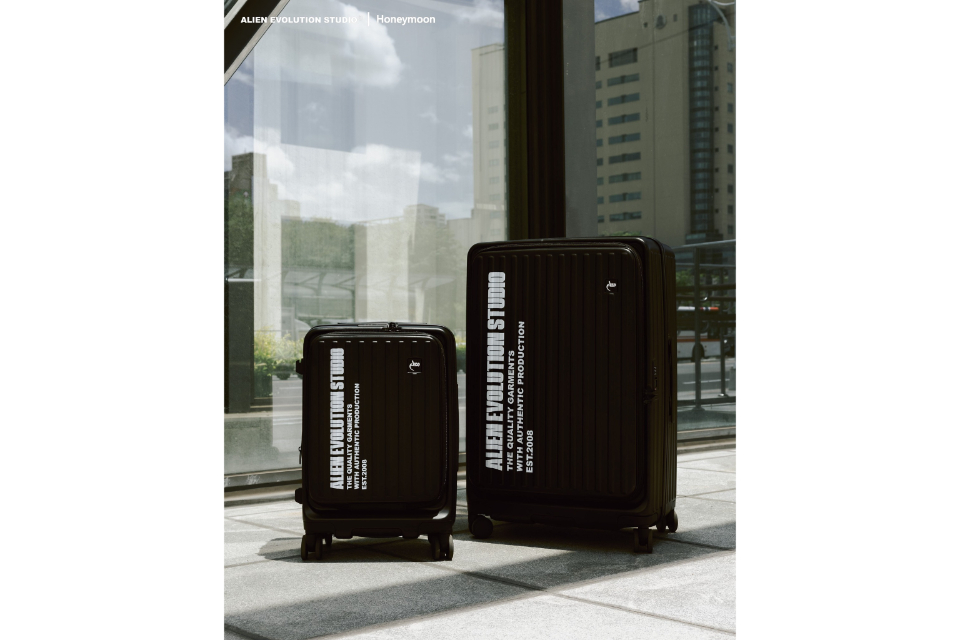 AES x HONEYMOON Multifunctional Travel Suitcase (09)