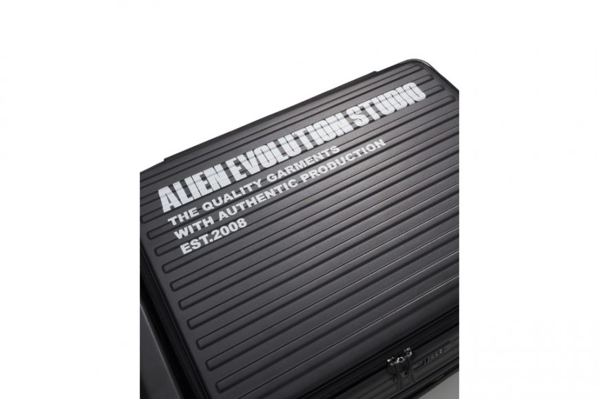 AES x HONEYMOON Multifunctional Travel Suitcase (40)